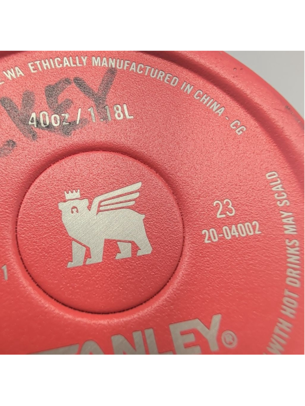 Stanley 40 oz quencher Red & Pink Water Bottle - Picture 4 of 5